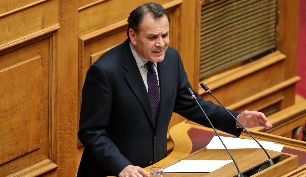 Αιχμές Παναγιωτόπουλου κατά της κυβέρνησης με φόντο την παραίτηση Σακελλαρίου