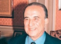 Σαν σήμερα: Ένας χρόνος από τον θάνατο του Αριστείδη Αλαφούζου