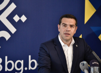 Τσίπρας για Σκοπιανό: Μέχρι τα ξημερώματα η κουβέντα με τον Ζάεφ (vid)