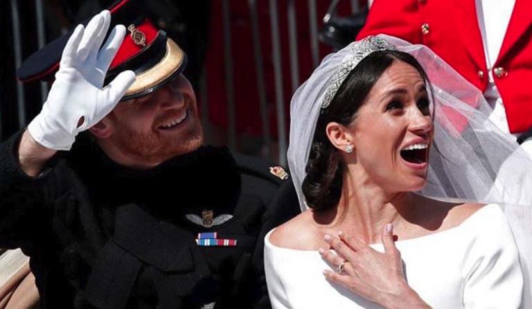 Η μητέρα της Μέγκαν Μαρκλ πήγε στον γάμο με σκουλαρίκι στη μύτη (pic)