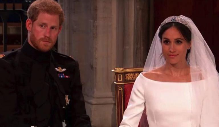 Όλοι αναρωτιούνται: Τι ψέλλισε ο Χάρι όταν είδε την Μέγκαν (vid)