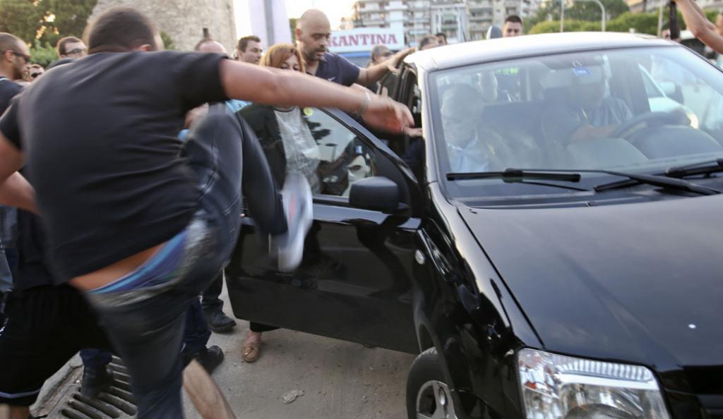 Δύο συλλήψεις για την επίθεση στον Γιάννη Μπουτάρη