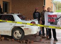 Έγραψαν ιστορία! Αυτή είναι η καλύτερη φάρσα που έχει γίνει ποτέ από τελειόφοιτους (pics)