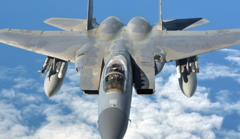 Ριο Ντε Τζανέιρο: Συνετρίβη μαχητικό αεροσκάφος (vid)