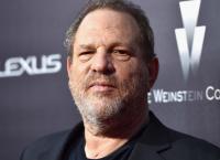 Εξελίξεις στο σεξουαλικό σκάνδαλο του Χόλιγουντ: Ο Χάρβεϊ Γουαϊνστάιν παραδόθηκε στις Αρχές