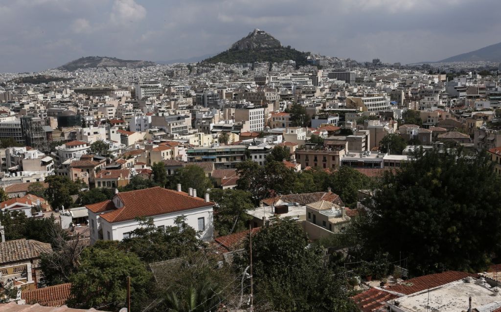 ΑΑΔΕ: “Τσουχτερά” πρόστιμα για αδήλωτα Airbnb