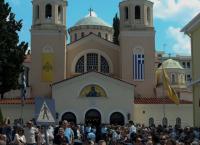 Κηδεία Χάρρυ Κλυνν: Πλήθος κόσμου για το τελευταίο αντίο (pics&vid)