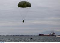 Χανιά: Καταδίωξη πριν συλληφθεί ο αλεξιπτωτιστής