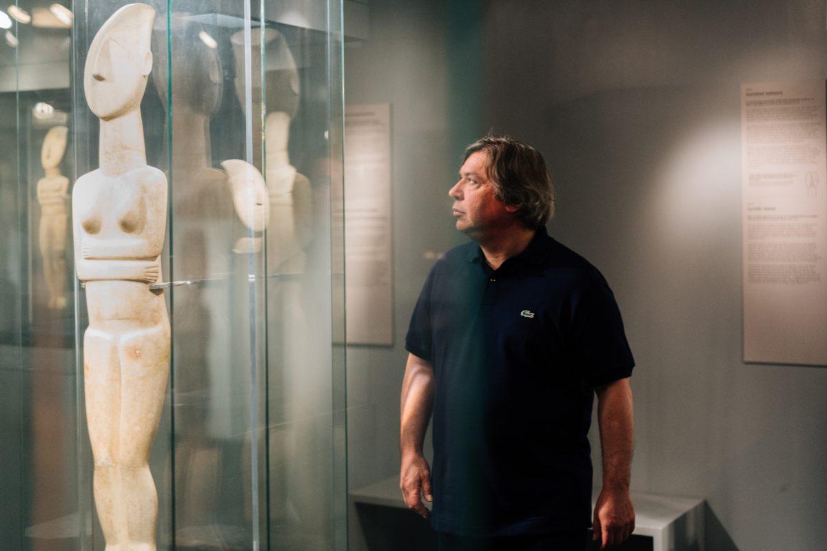 George Condo: Εκθέτει τα έργα του στο Μουσείο Κυκλαδικής Τέχνης
