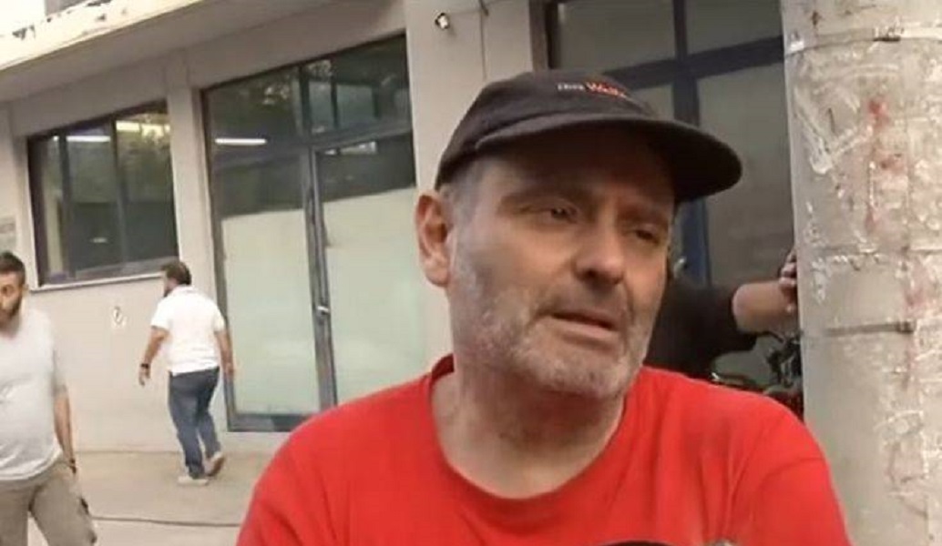 Νίκος Καρώνης: Καταστράφηκα, δεν πρόλαβα να ασφαλίσω το κτίριο