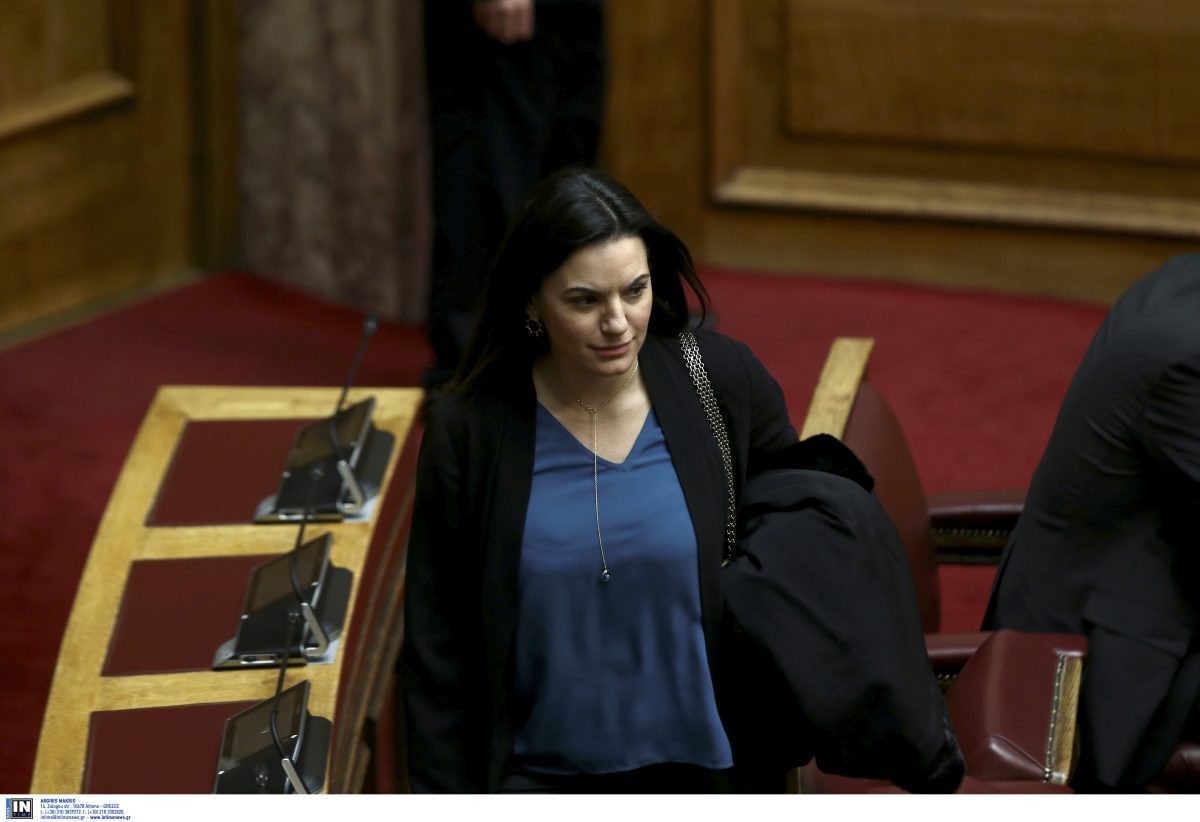 Όλγα Κεφαλογιάννη: “Καταδικάζουμε τη βία απ’ όπου κι αν προέρχεται”