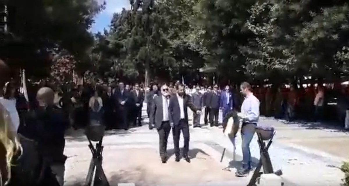 Κουρουμπλής: Υποδοχή με αποδοκιμασίες στις Σέρρες για το Σκοπιανό (vids)