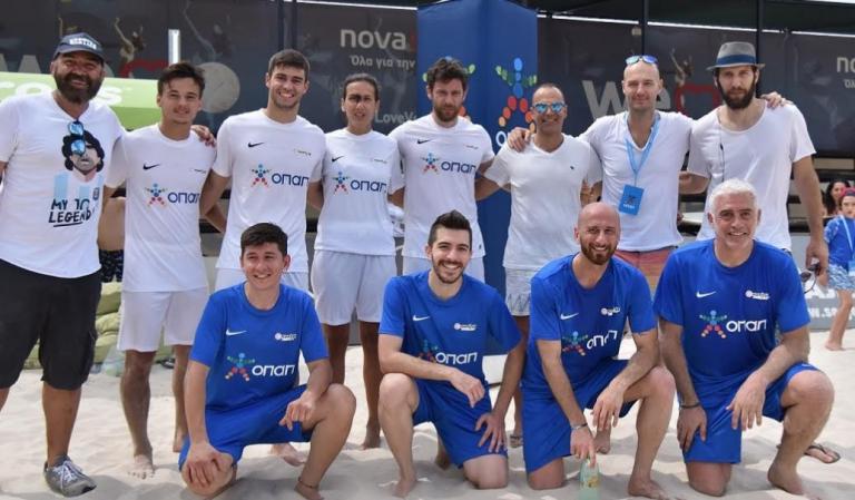 Νικοπολίδης και Παπαδόπουλος παίζουν footvolley στον Σχοινιά (pic&vid)