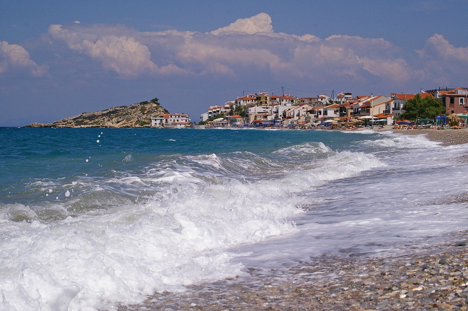 ΦΠΑ: Τέλος ο μειωμένος φόρος στα νησιά από 1η Ιουλίου
