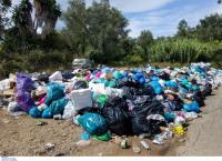 Κέρκυρα: Χειροτερεύει ο εφιάλτης με τα σκουπίδια γράφει η Telegraph – Τρόμαξαν οι τουρίστες