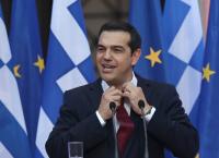 Ήταν η μέρα του: Ο Τσίπρας έβαλε και έβγαλε γραβάτα – Όλα όσα υποσχέθηκε