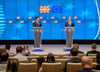 Σύνοδος Κορυφής: Τουσκ και Ζάεφ μιλάνε για “μακεδονική ταυτότητα” (vid)