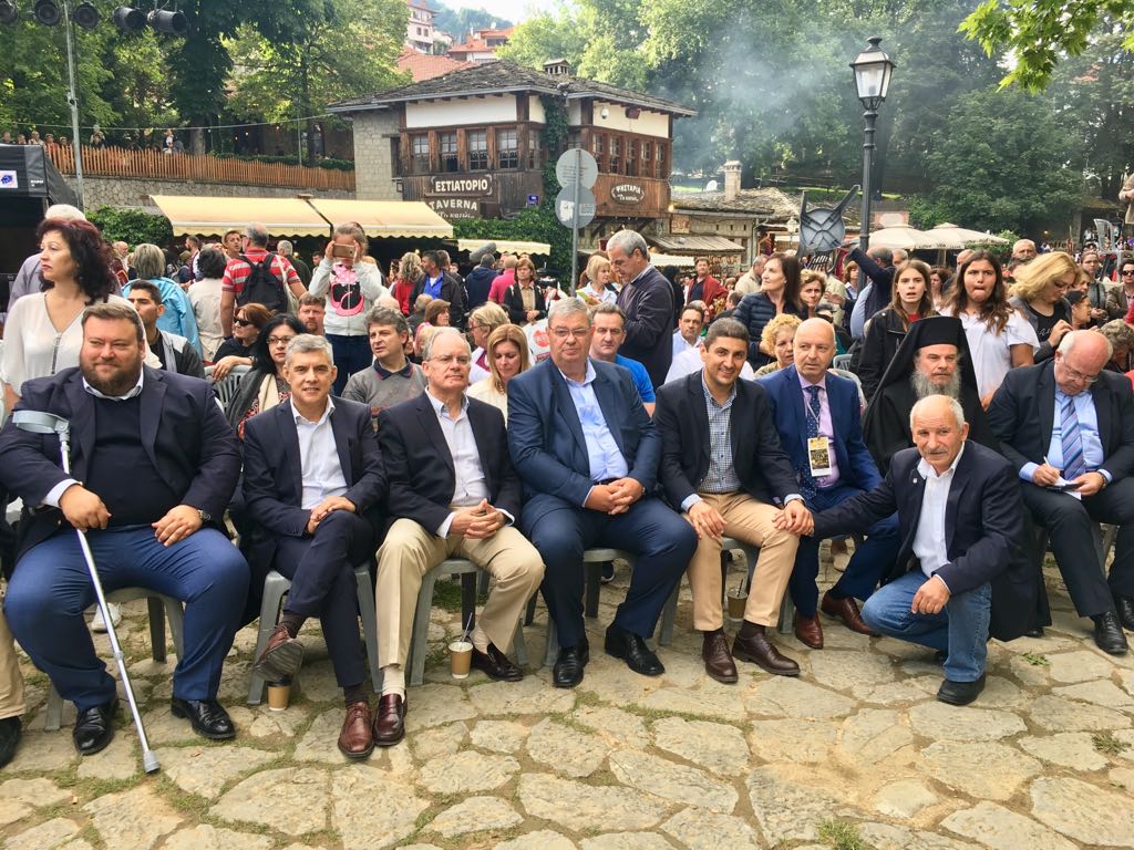 Κριτική Αυγενάκη στην κυβέρνηση από το Αντάμωμα Βλάχων (pics)