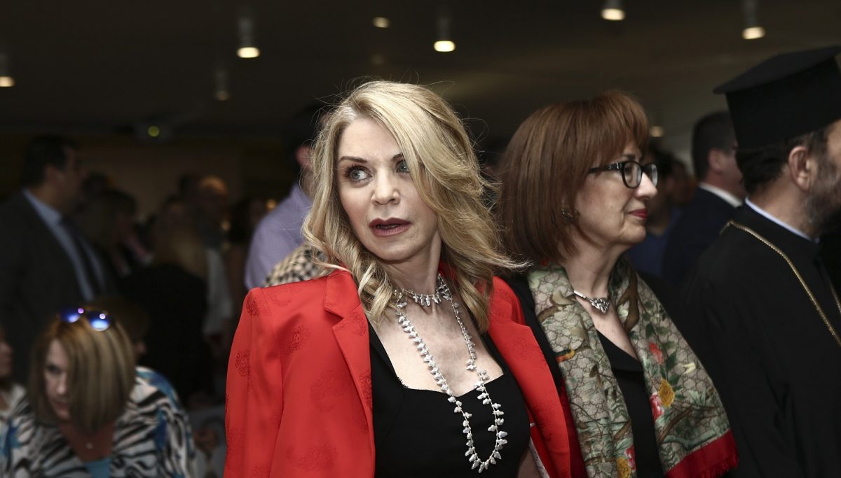 Έλλη Στάη: Η απάντησή της στα αρνητικά σχόλια που δέχτηκε για την εμφάνισή της στο γάμο του γιου της