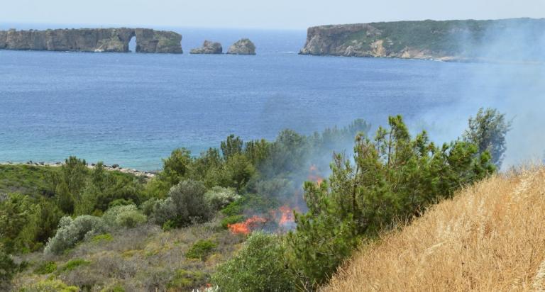 Φωτιά τώρα στην Πάρο