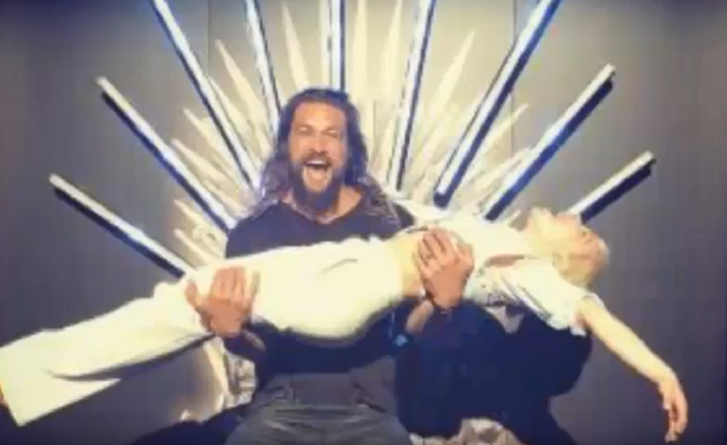 Game of Thrones: Η Ντενέρις Ταργκάριεν σε «dirty dancing» με τον Καλ Ντόγκο