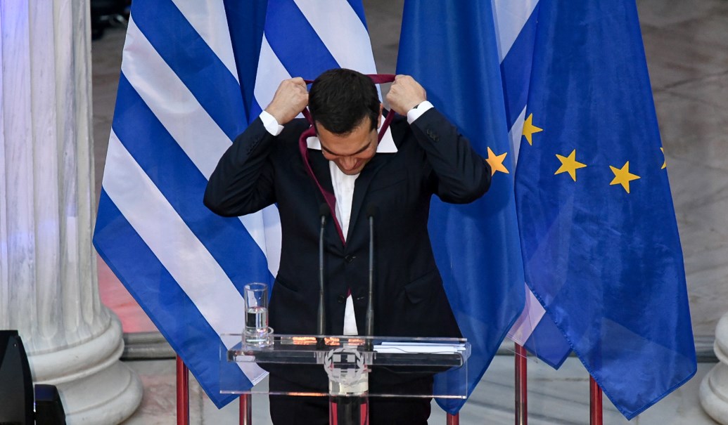 Ο Τσίπρας φόρεσε αλλά όχι για πολύ γραβάτα – Τι είπε ο πρωθυπουργός στο Ζάππειο