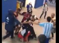 Αργεντινοί φίλαθλοι σαπίζουν στο ξύλο Κροάτες (vid)