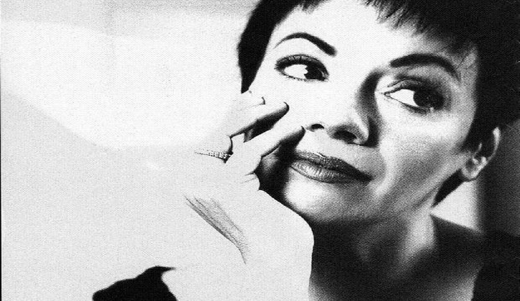 7  Ιουνίου 2002: Σαν σήμερα “έφυγε” η Μαλβίνα Κάραλη