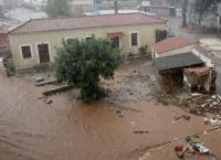 Μάνδρα: Μετρούν τις πληγές τους (pics)