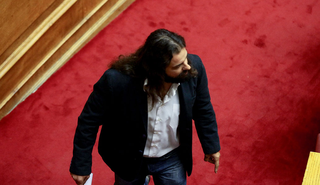 Μπαρμπαρούσης: Συνεχίζεται η επιχείρηση για τη σύλληψη του – Νέα δικογραφία σε βάρος του