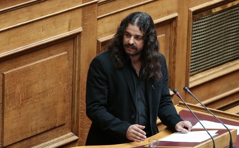Πρόταση μομφής: Παρέμβαση της Δικαιοσύνης για το παραλήρημα Μπαρμπαρούση