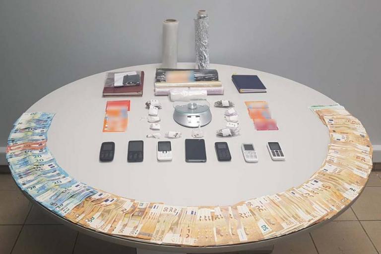 Πίσω από τα δύο ζευγάρια κρυβόταν διεθνές κύκλωμα ναρκωτικών στη Θεσσαλονίκη (pic)