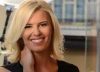 Μαίρη Πολλάλη: H παρουσιάστρια της ΕΡΤ κατήγγειλε τον πρόεδρο της ΠΟΣΠΕΡΤ