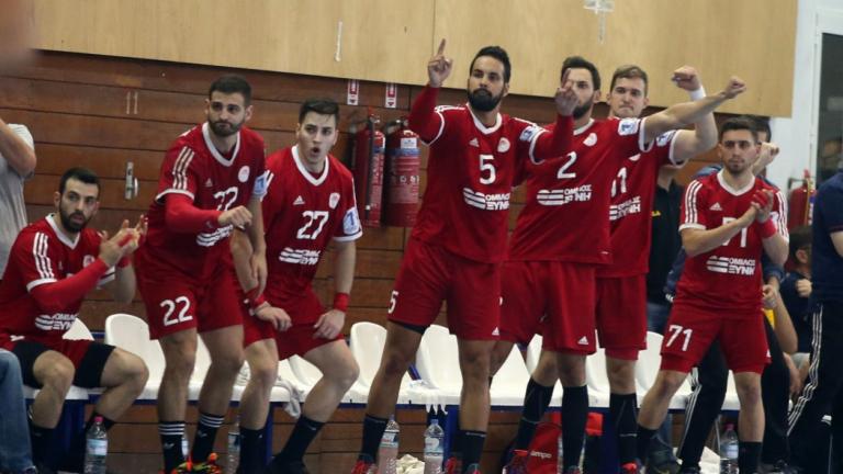 ΑΕΚ – Ολυμπιακός χάντμπολ: Ανατροπή του Ολυμπιακού και 2-2 η σειρά των τελικών