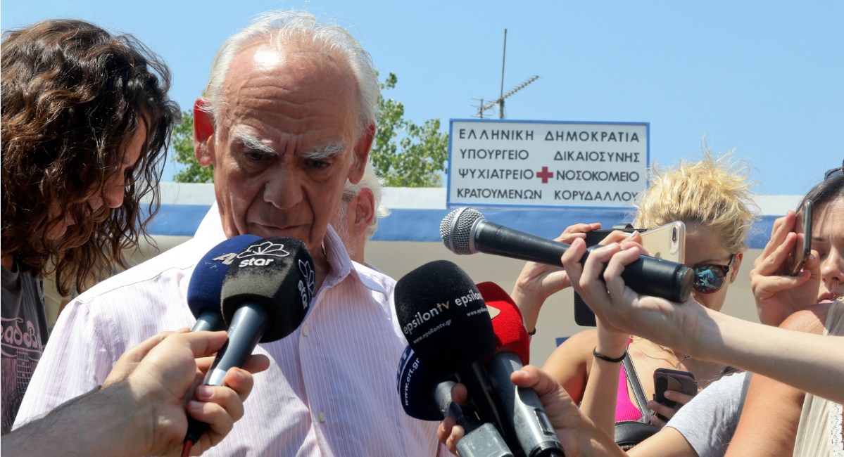 Άκης Τσοχατζόπουλος: Οι πρώτες του δηλώσεις στους δημοσιογράφους (pics&vid)