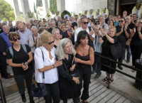 Μάνος Ελευθερίου: Το τελευταίο αντίο (pics)