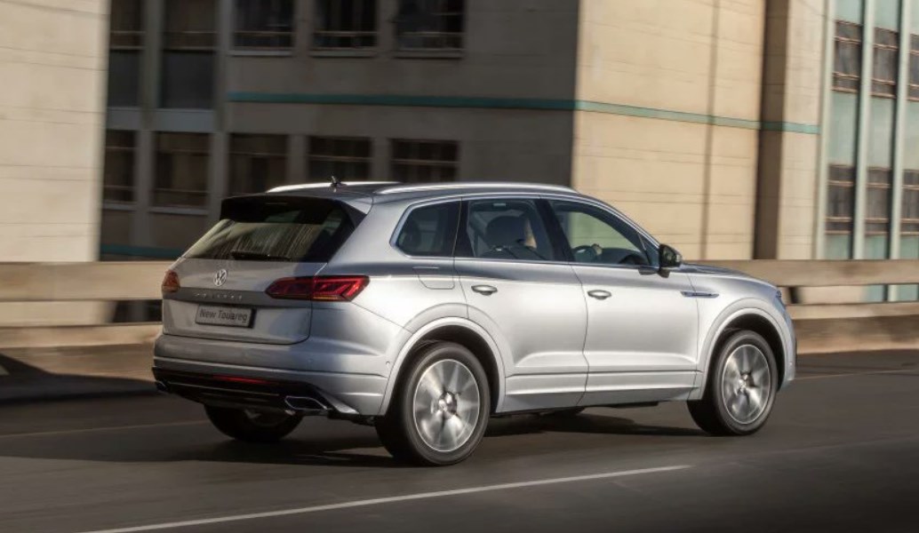VW Touareg: Λανσάρει το νέο ηλεκτρονικό σύστημα πληροφόρησης Innovision Cockpit