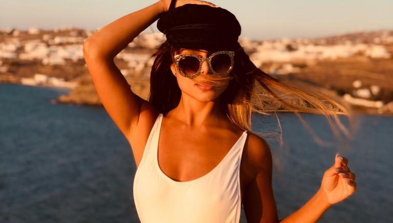 Το πιο hot καλοκαίρι της Ελευθερίας Ελευθερίου (pics)