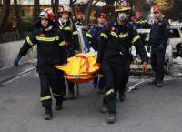 Φωτιά τώρα: Έντεκα τραυματίες νοσηλεύονται διασωληνωμένοι