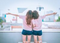 Στην Ερεσό ο πρώτος γάμος μεταξύ ομοφυλόφιλων γυναικών