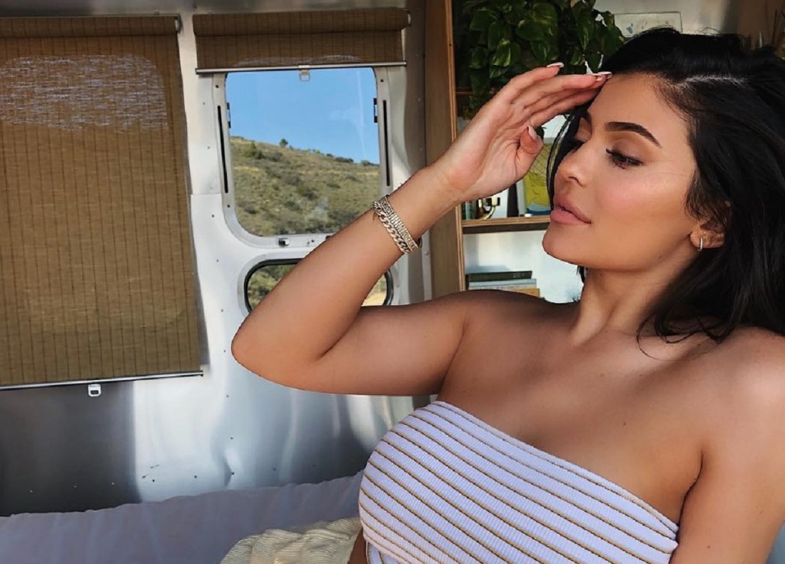 Kylie Jenner: Στο εξώφυλλο του Forbes ως η νεότερη δισεκατομμυριούχος (pic)