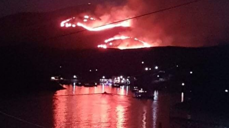 Φωτιά τώρα στην Κύθνο
