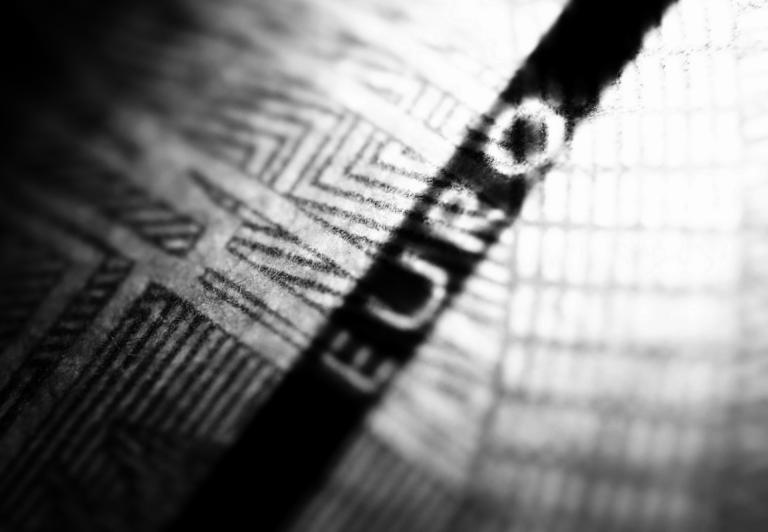 Μπλοκάκια: Για «μεταβατική» κράτηση 10% κάνει λόγο η «Αυγή»