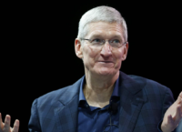 Apple: Μονόδρομος η μήνυση κατά της Qualcomm σύμφωνα με τον Tim Cook