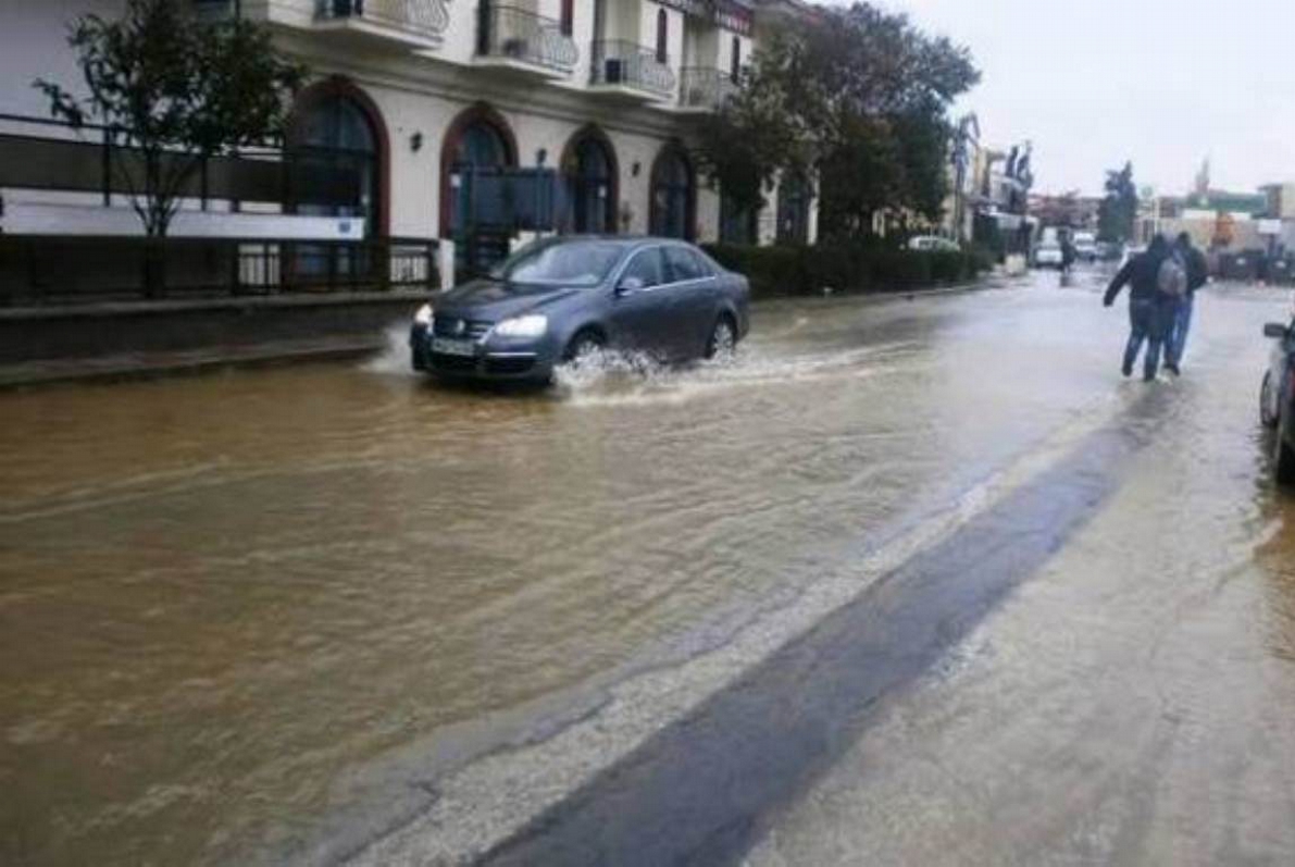 Λήμνος: Πολλά τα προβλήματα από την καταρρακτώδη βροχή