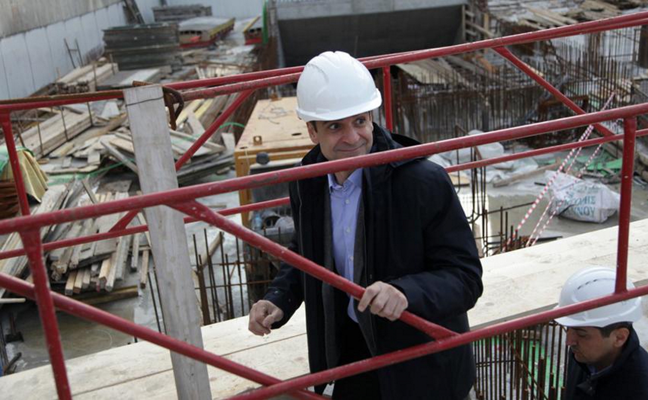 Στο εργοτάξιο του μετρό στον Πειραιά ο Μητσοτάκης