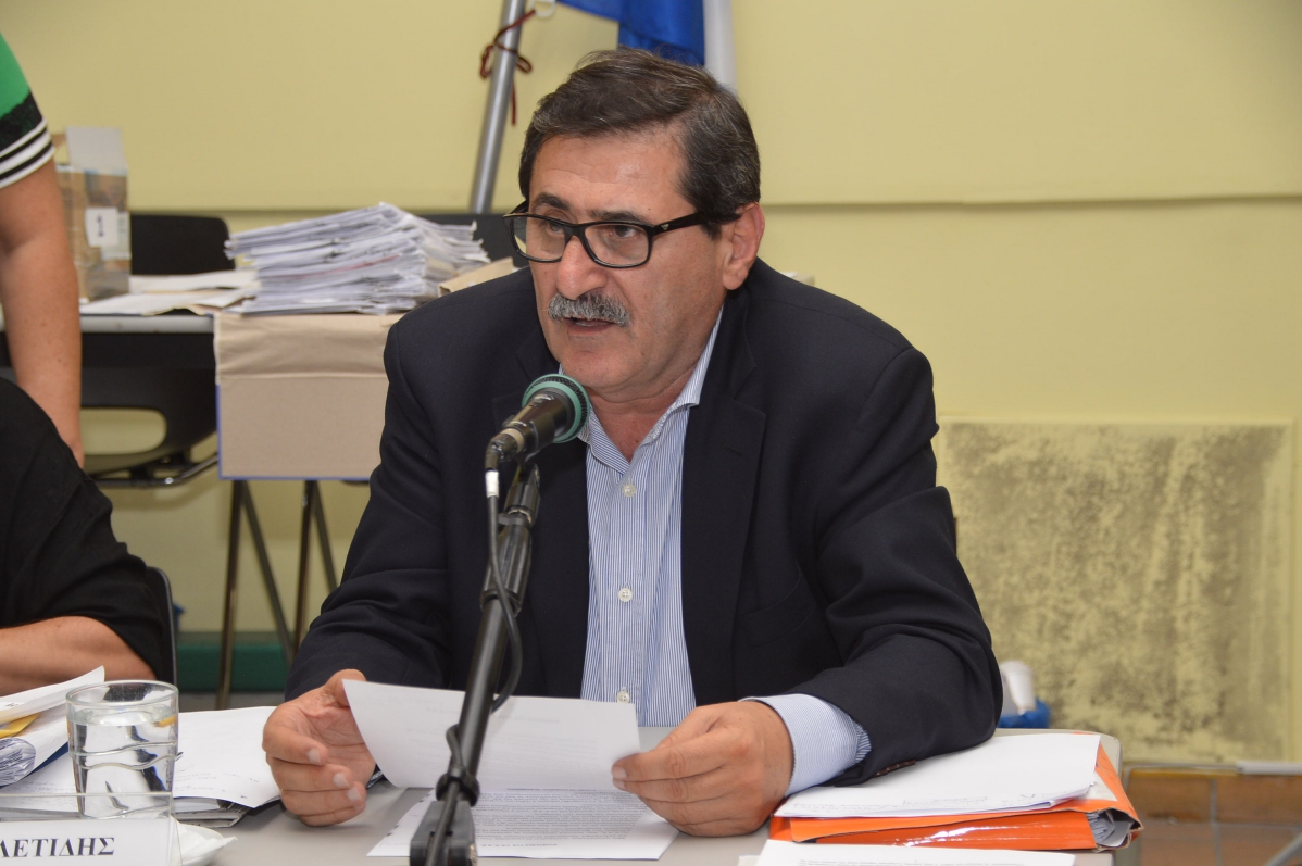 Πανελλαδικό κίνημα συμπαράστασης στο δήμαρχο Πατρέων Κ. Πελετίδη