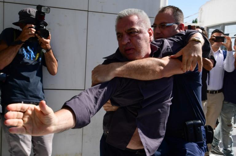 Δώρα Ζέμπερη: Ξεσπά ο πατέρας του θύματος έξω από το δικαστήριο (pics&vid)