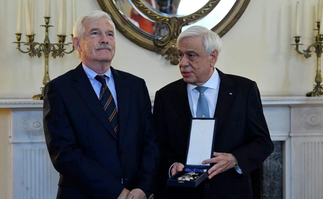 Προκόπης Παυλόπουλος: Παρασημοφόρησε τον Παναγιώτη Λασκαρίδη (pics)