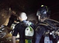 Ταϊλάνδη διάσωση: Οκτώ παιδιά διασώθηκαν – Σταματούν τις επιχειρήσεις οι διασώστες